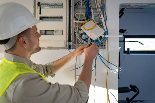 Best Emergency Electrical Repair  in Hinesville, GA